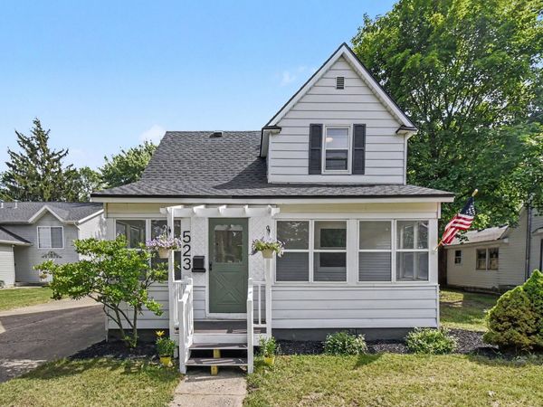 523 W Maple Street, Wayland, MI 49348