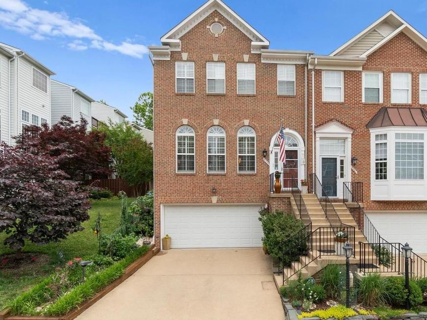 5259 Cozy Glen Lane, Alexandria, VA 22312 Main Photo
