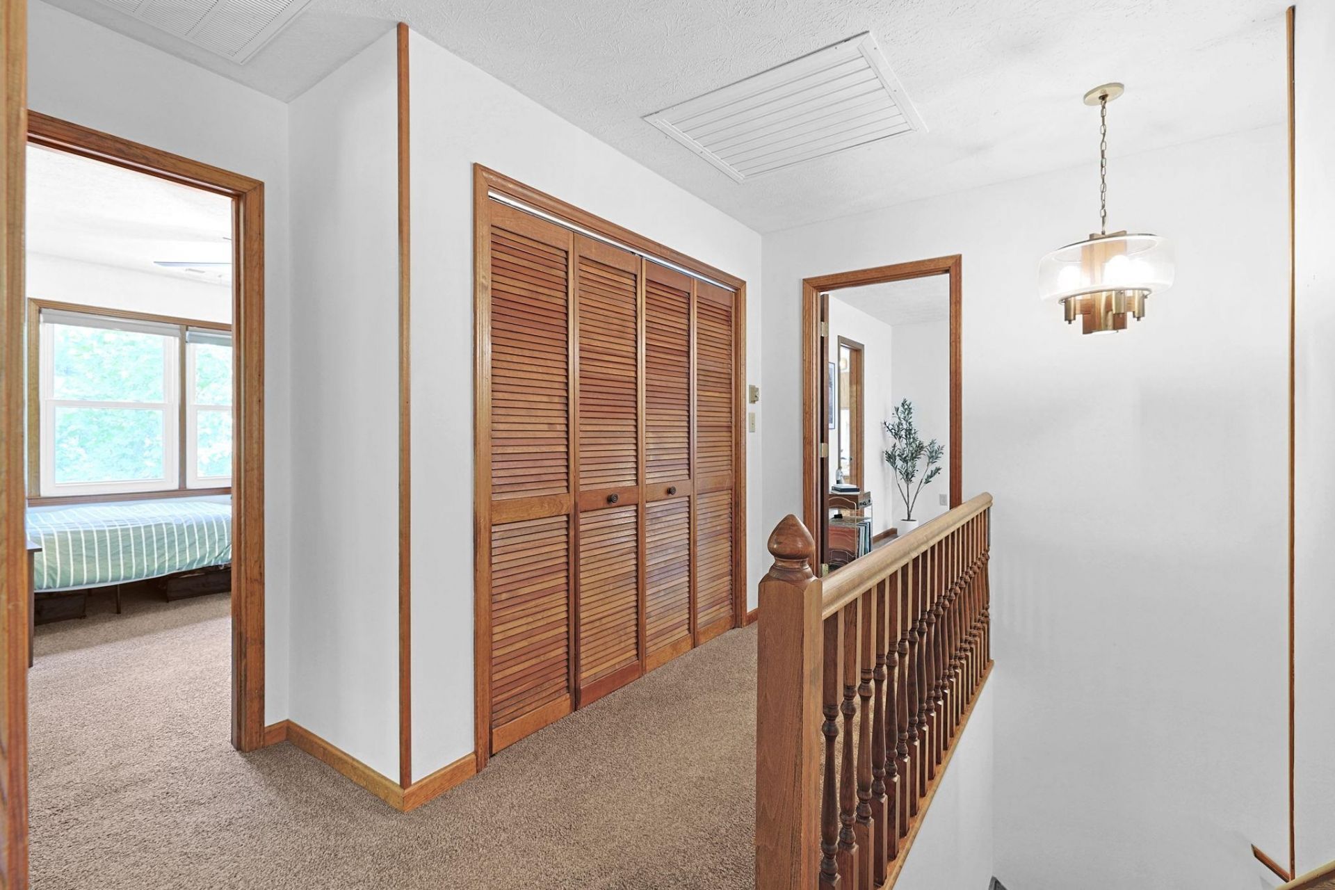 4272 Old Tram Rd.  Photo 17