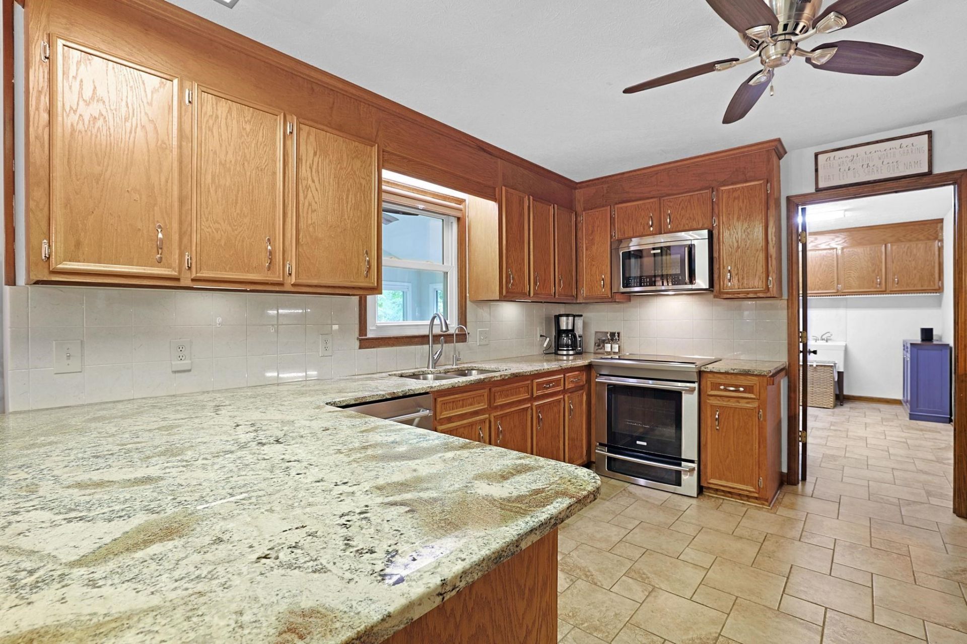 4272 Old Tram Rd.  Photo 8