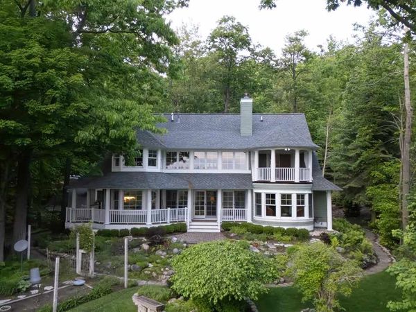 248 Meadows Lane, Harbor Springs, MI 49740