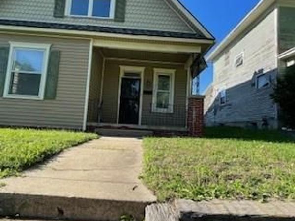 3221 Mitchell Avenue, St Joseph, MO 64507