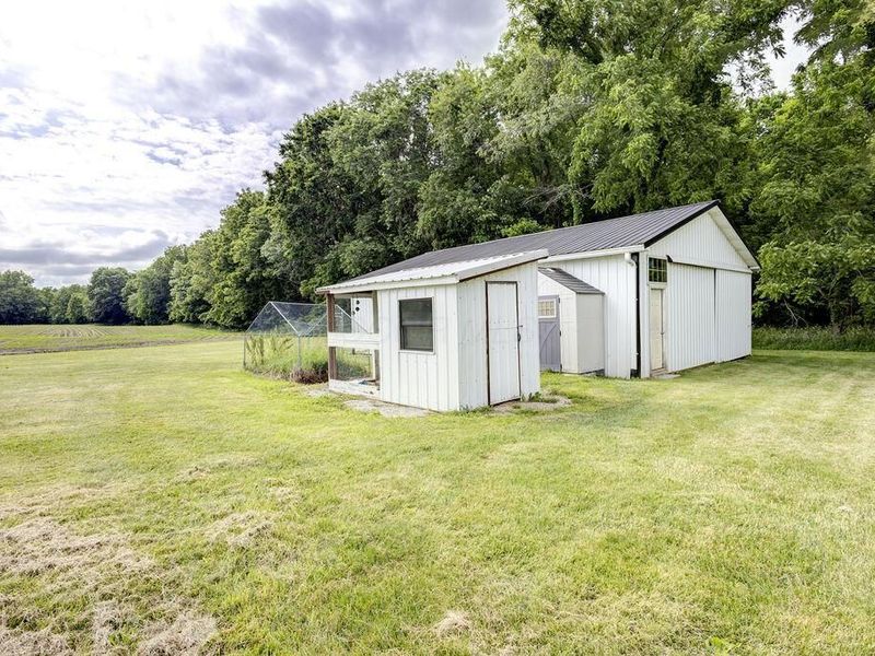 14569 Douglas Lane Road , Centerburg, OH 43011 Photo 57