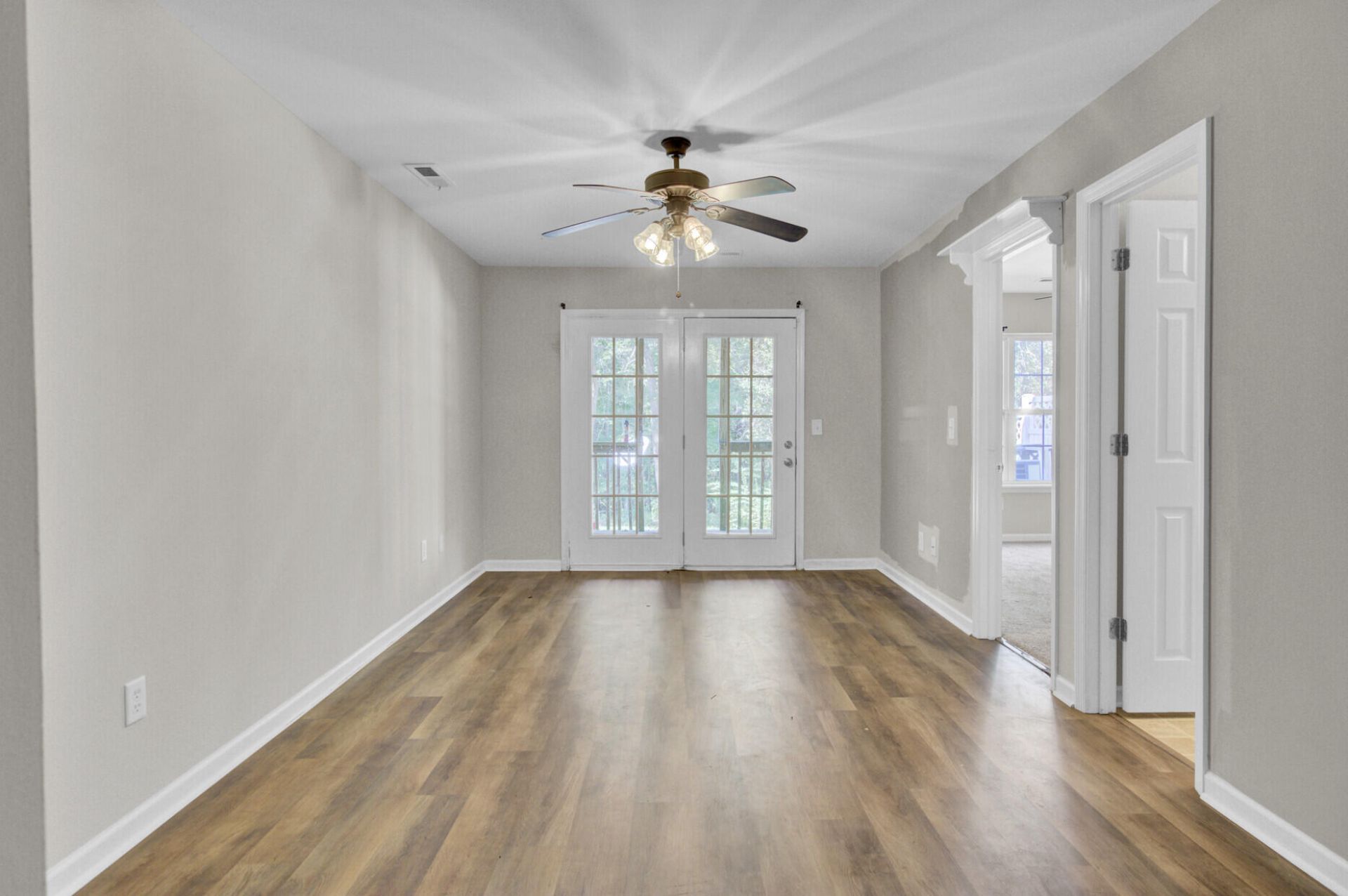 208 Darcy Avenue Photo 22