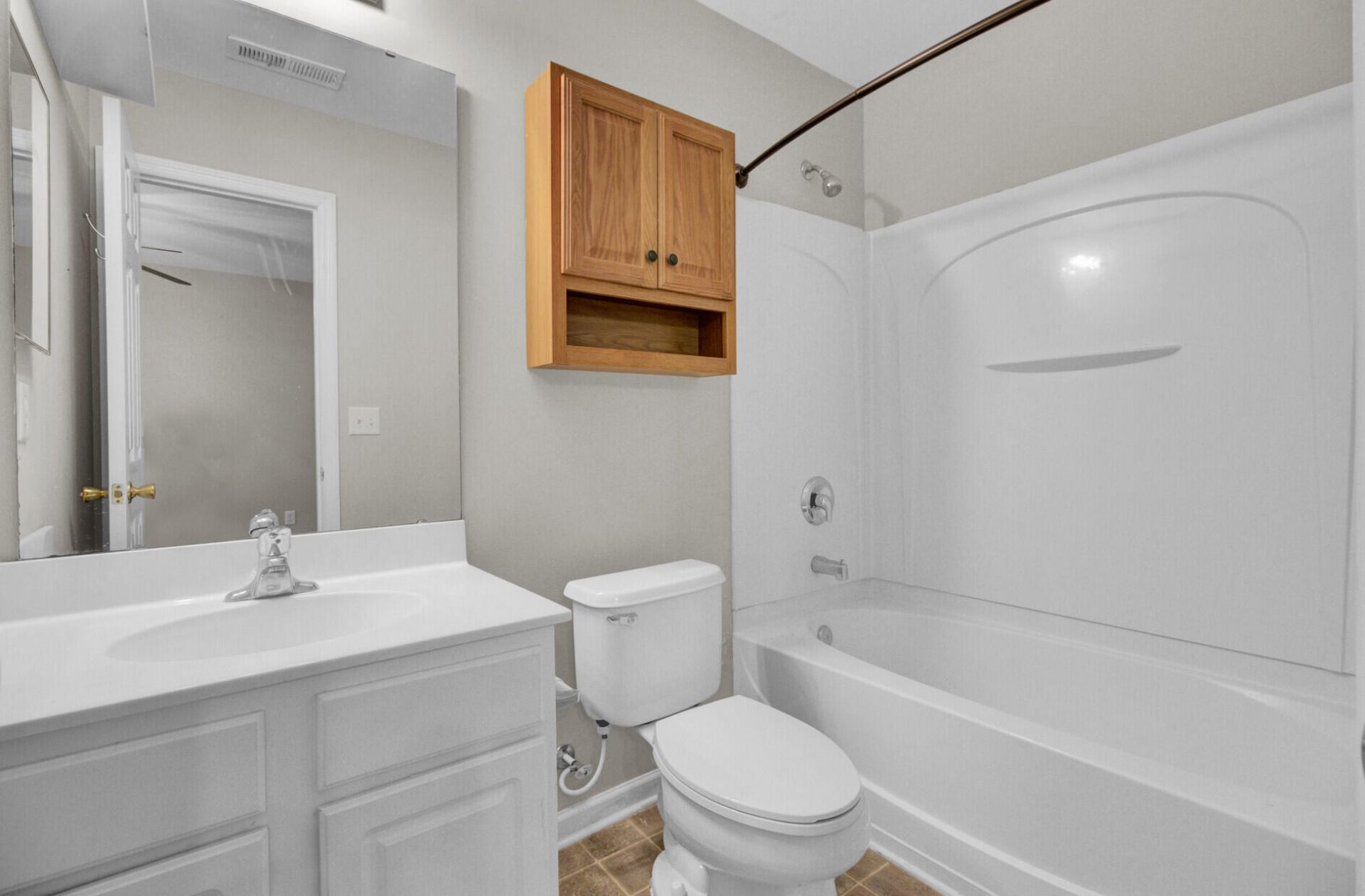 208 Darcy Avenue Photo 25