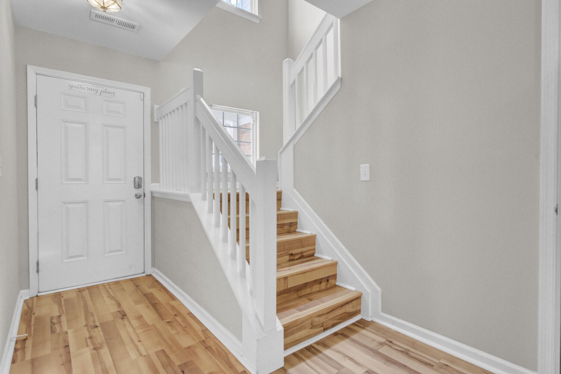 208 Darcy Avenue Photo 28