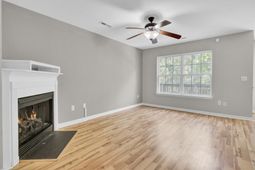 208 Darcy Avenue photo 4