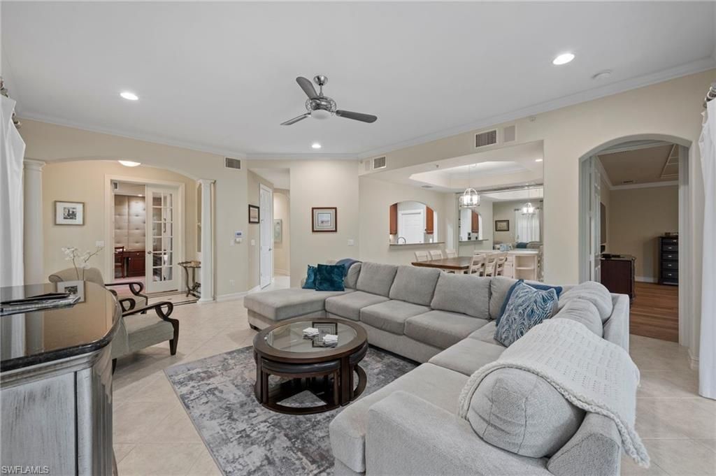 2809 Tiburon Blvd E, Unit 2-101, Naples, FL 34109 Photo