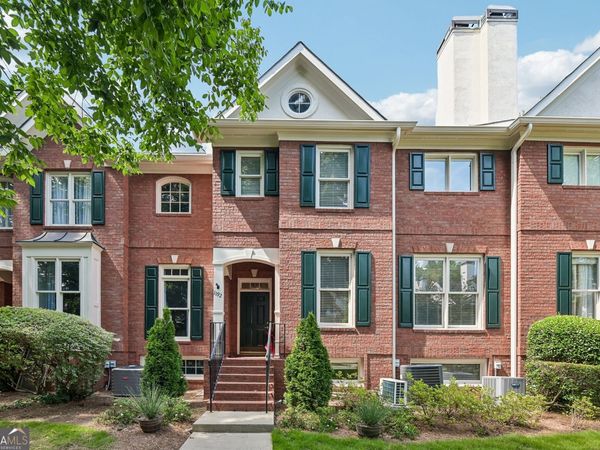 1192 Brookhaven Glen NE, Atlanta, GA 30319