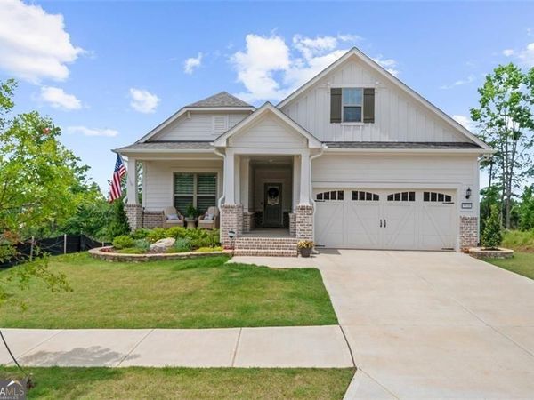 5520 Olive Lane, Hoschton, GA 30548