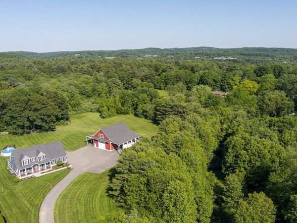 48 Summer Rd, Berlin, MA 01503