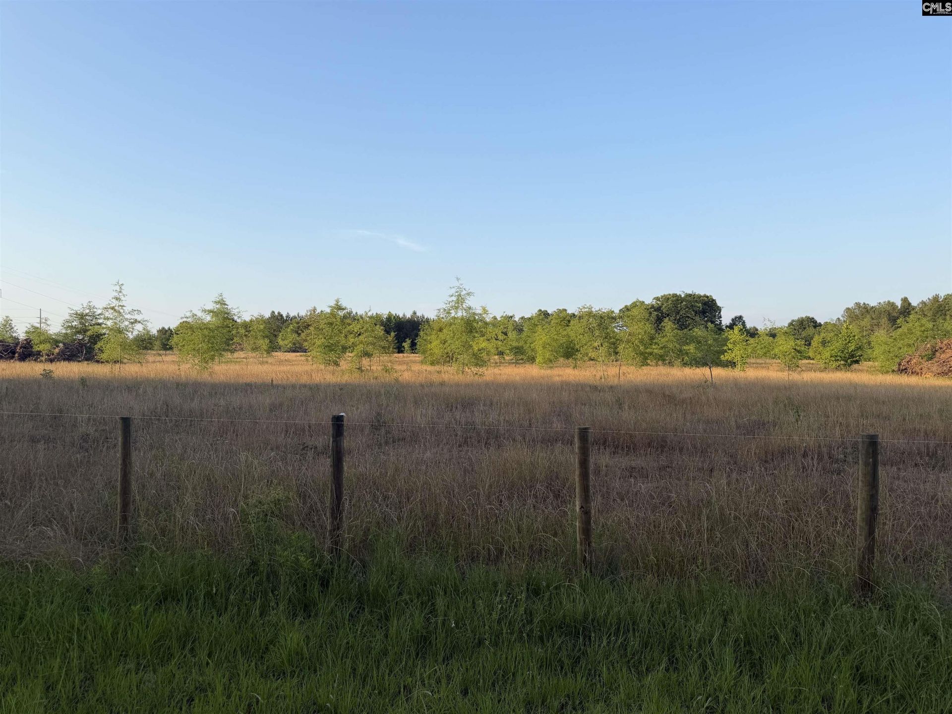 000 Livingston Road  Photo 5