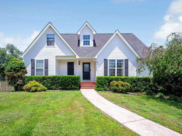 10498 Daffodil Circle, Soddy Daisy, TN 37379