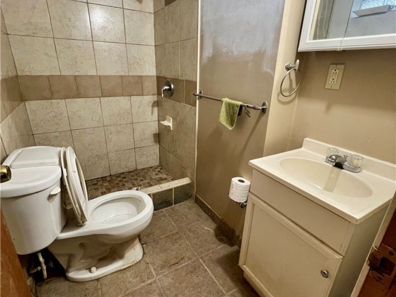2107 Fulton Road, Cleveland, OH 44113 Photo 13