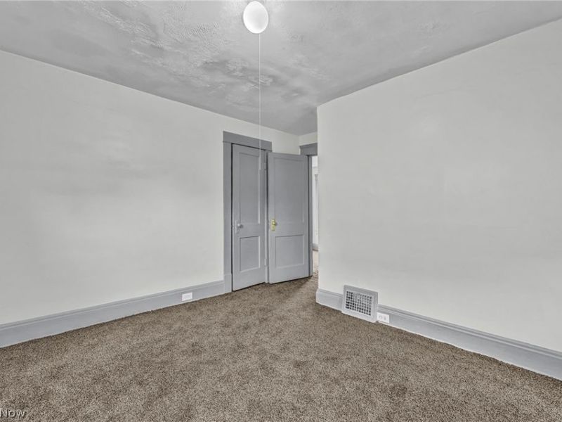 3341 E 145th Street, Cleveland, OH 44120 Photo 18