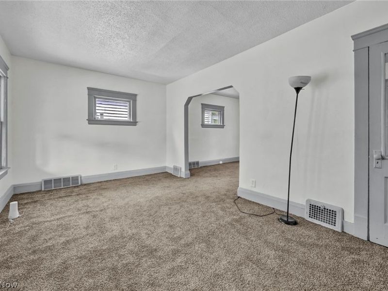 3341 E 145th Street, Cleveland, OH 44120 Photo 3