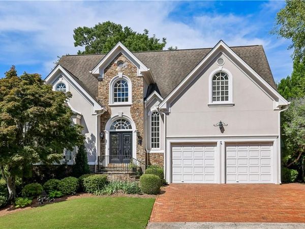 5298 Brookelake Drive, Dunwoody, GA 30338