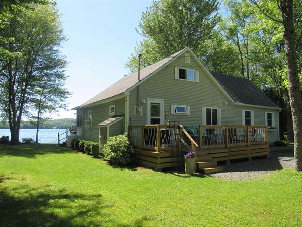308 East Salem Drive, Derby, VT 05829