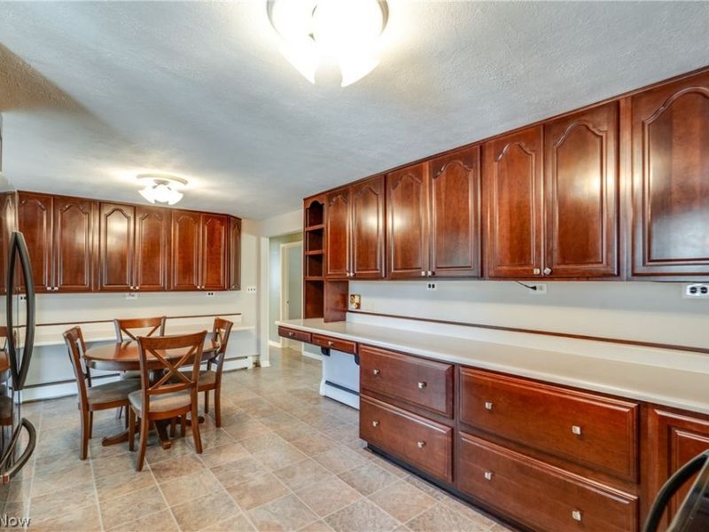 4710 Brunnerdale Avenue NW, Canton, OH 44718 Photo 13