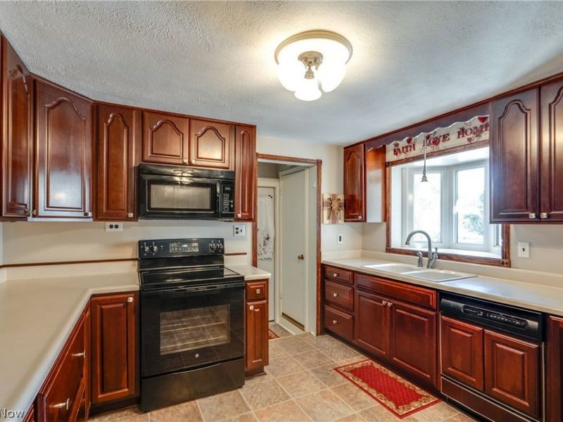 4710 Brunnerdale Avenue NW, Canton, OH 44718 Photo 16