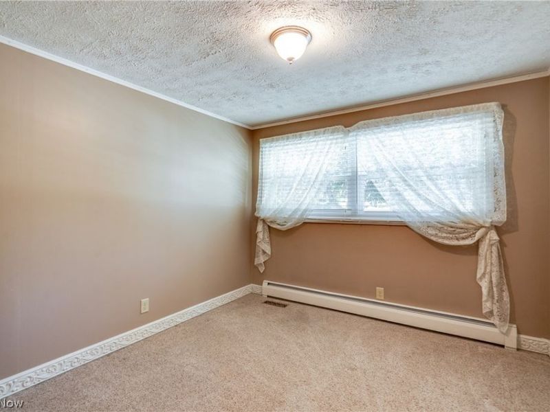 4710 Brunnerdale Avenue NW, Canton, OH 44718 Photo 24