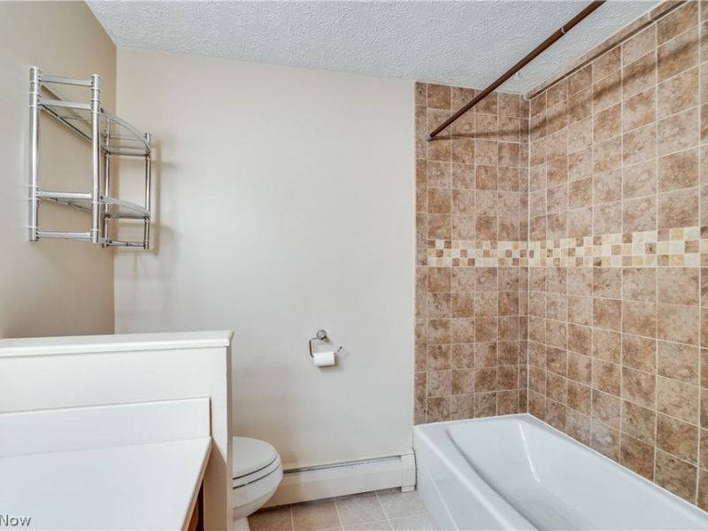 4710 Brunnerdale Avenue NW, Canton, OH 44718 Photo 26