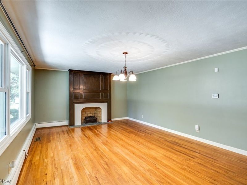 4710 Brunnerdale Avenue NW, Canton, OH 44718 Photo 4