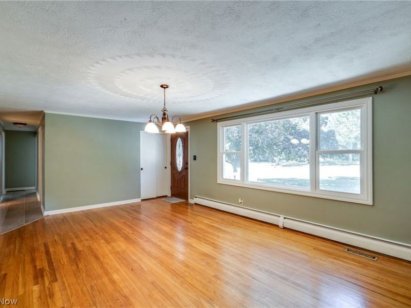 4710 Brunnerdale Avenue NW, Canton, OH 44718 Photo 6