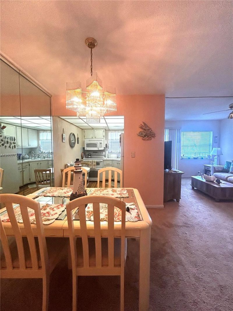 1750 Jefferson St , Unit 303, Hollywood, FL 33020 Photo
