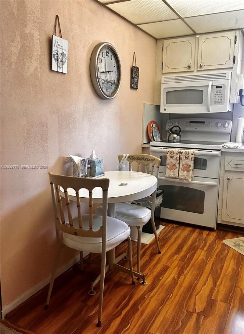1750 Jefferson St, Unit 303, Hollywood, FL 33020 Photo