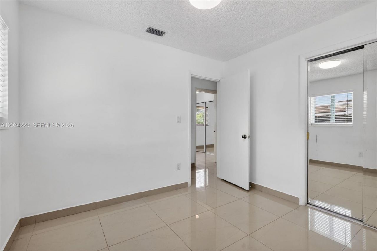 17001 NW 53rd Ct , Miami Gardens, FL 33055 Photo