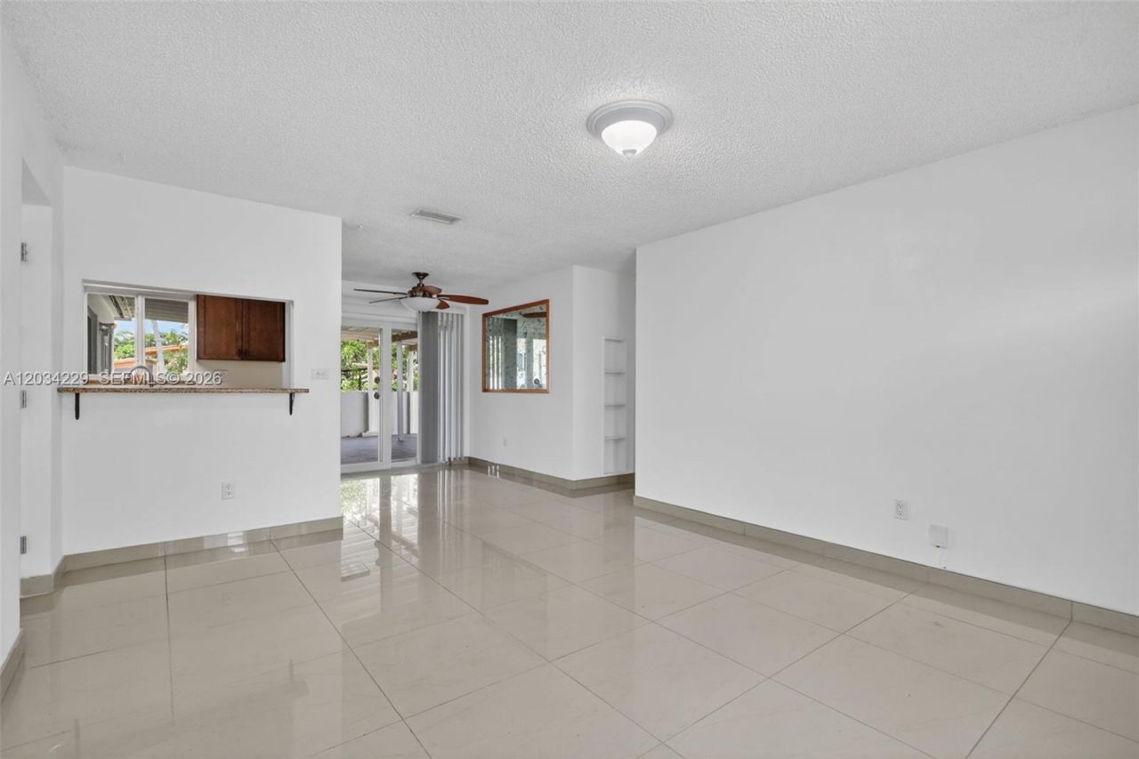 17001 NW 53rd Ct , Miami Gardens, FL 33055 Photo