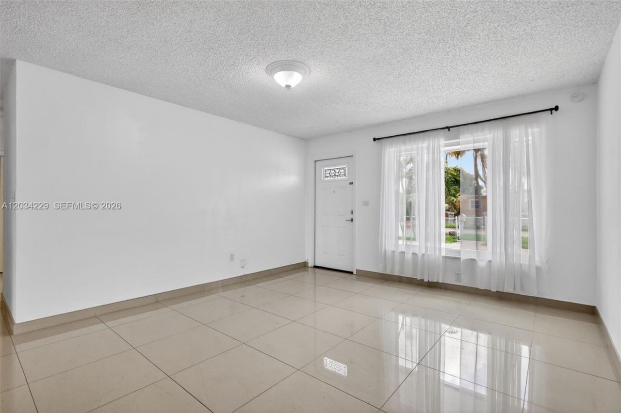 17001 NW 53rd Ct , Miami Gardens, FL 33055 Photo