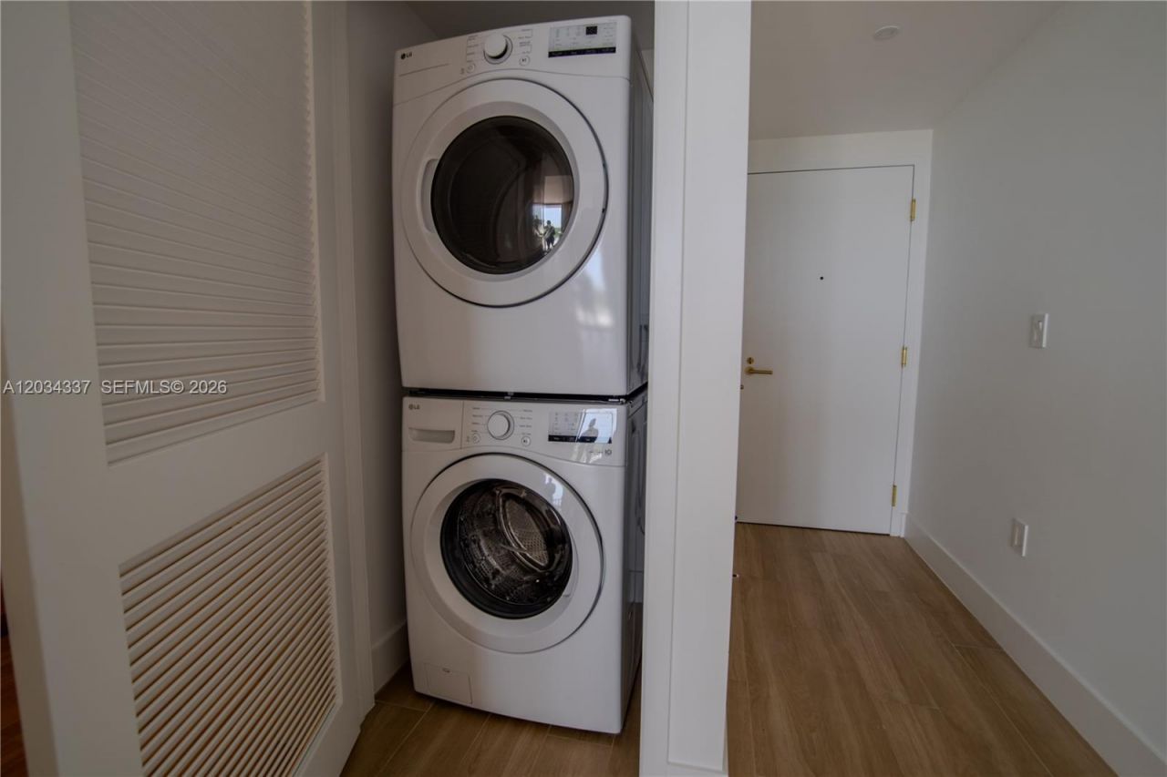 90 NE 32nd St, Unit 824, Miami, FL 33137 Photo