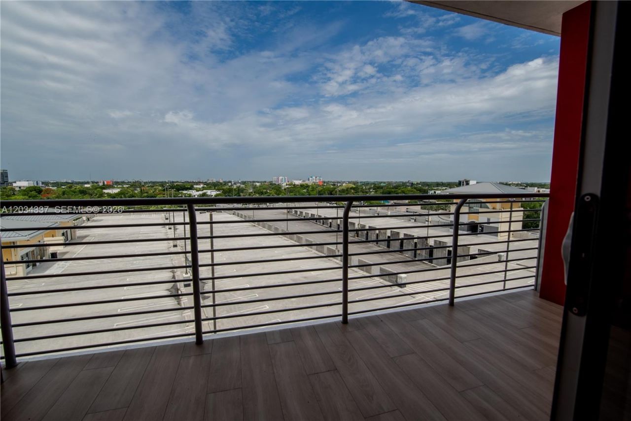 90 NE 32nd St, Unit 824, Miami, FL 33137 Photo