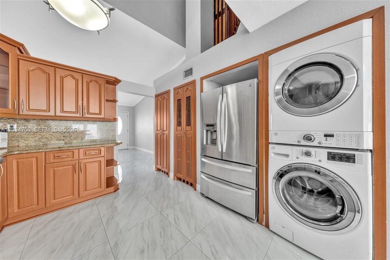 5445 W 27th Lane , Hialeah, FL 33016 Photo