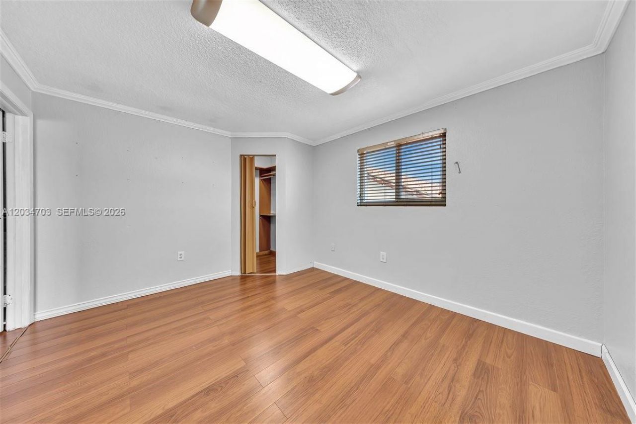 5445 W 27th Lane , Hialeah, FL 33016 Photo