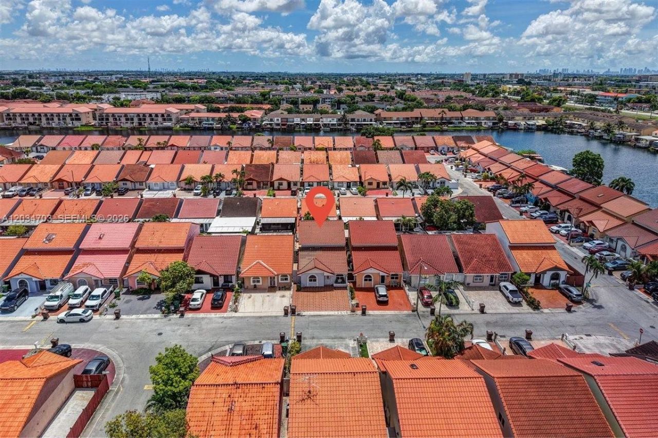 5445 W 27th Lane , Hialeah, FL 33016 Photo