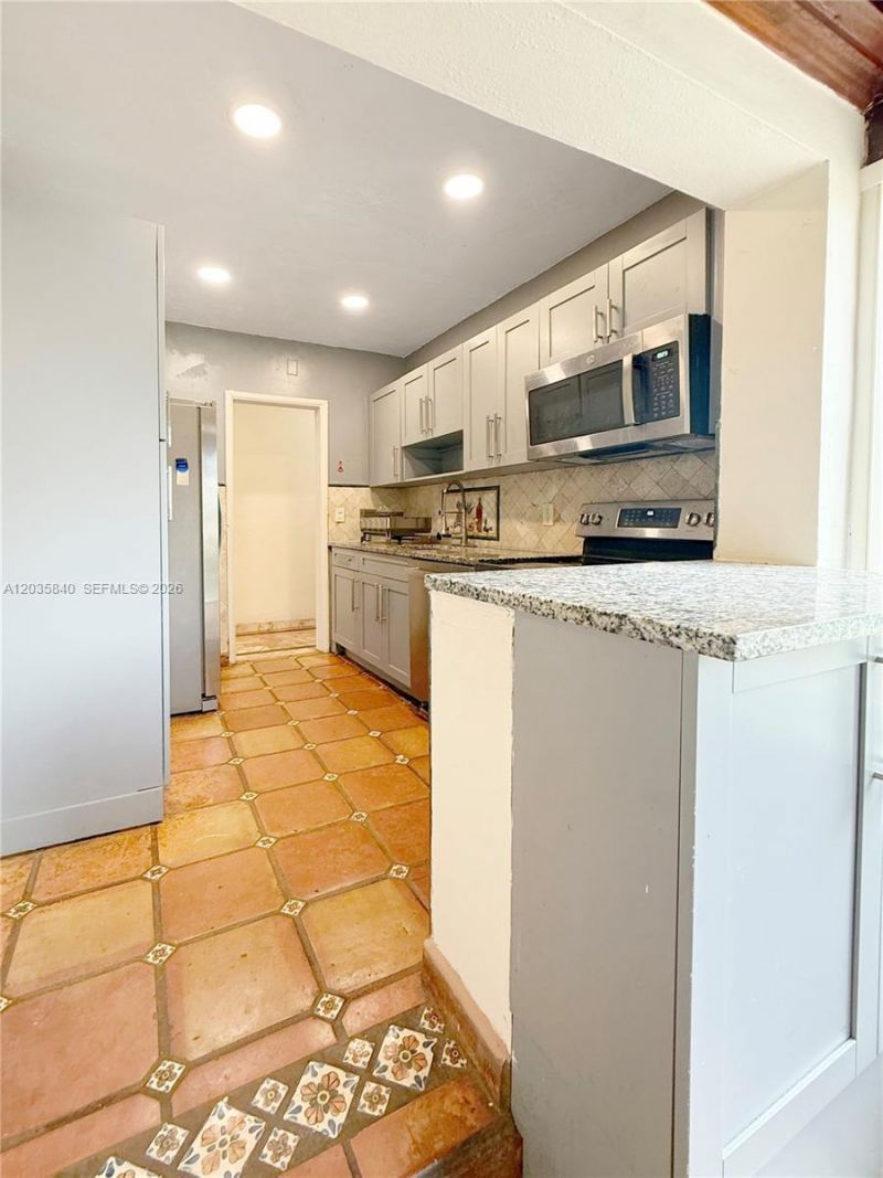 3390 SW 75th Ave , Unit B, Miami, FL 33155 Photo