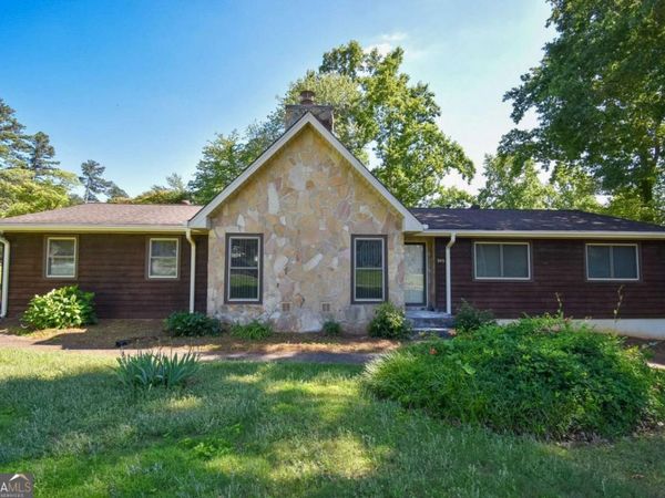 243 Saint Patrick Drive SW, Mableton, GA 30126