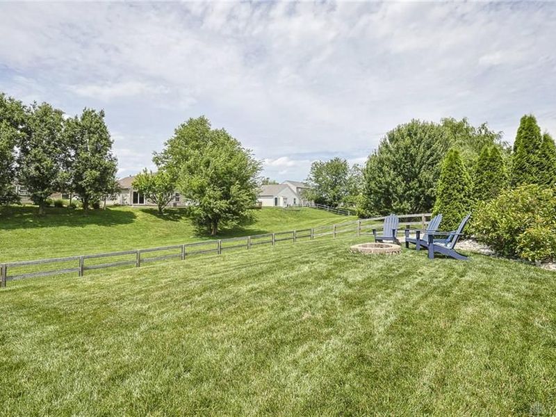 289 Hennepin Drive, Maineville, OH 45039 Photo 32