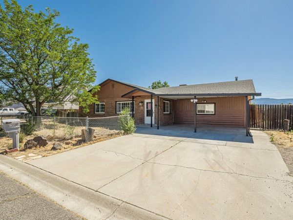 428 1/2 Doris Road , Grand Junction, CO 81504