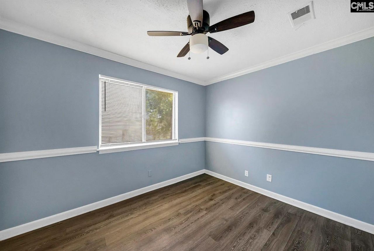 1411 Old Manor Road  Photo 7