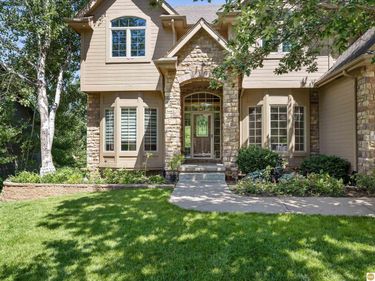 1519 S 192nd Avenue Circle, Omaha, NE 68130