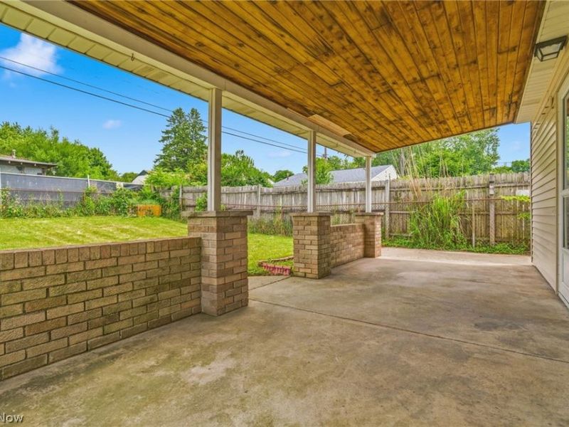 2457 Cathy Drive NE, Canton, OH 44705 Photo 19
