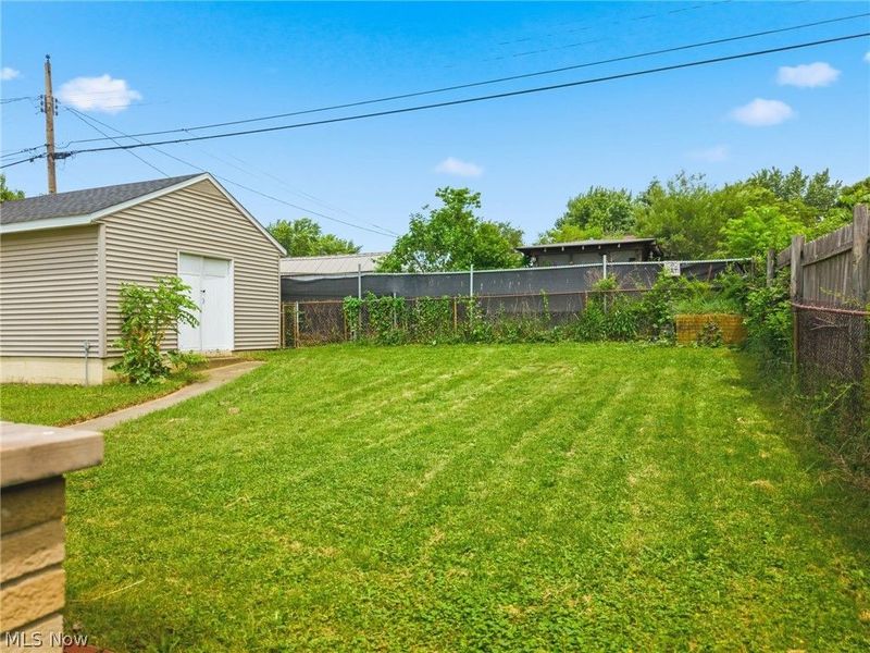 2457 Cathy Drive NE, Canton, OH 44705 Photo 20