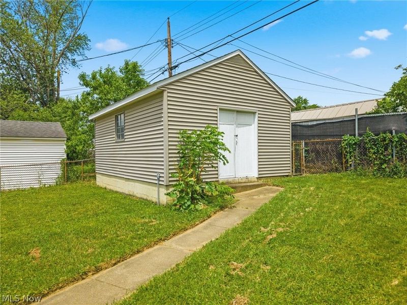2457 Cathy Drive NE, Canton, OH 44705 Photo 22