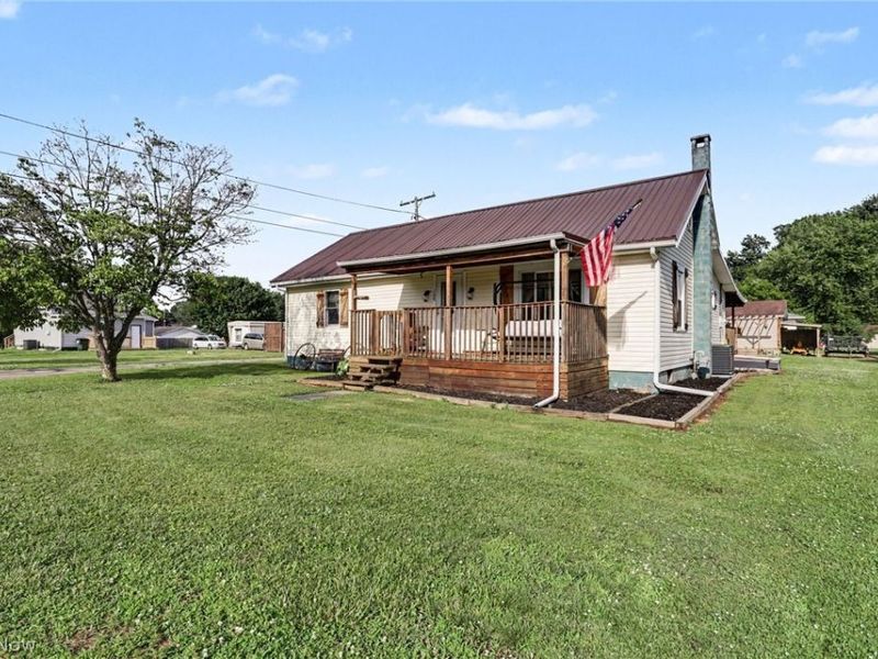 108 Washington Street, Coshocton, OH 43812 Photo 3