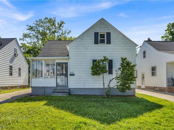 5535 Oakwood Avenue , Maple Heights, OH 44137