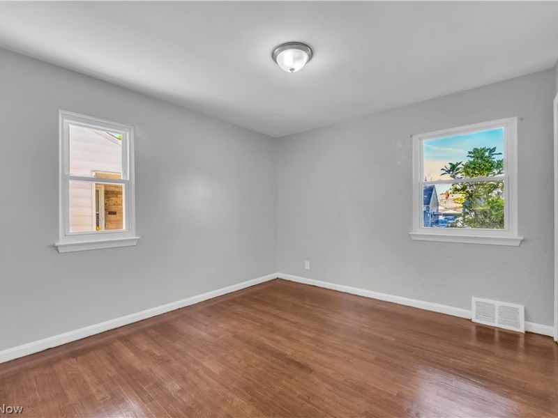 5535 Oakwood Avenue, Maple Heights, OH 44137 Photo 13